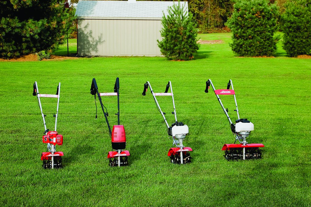 Tiller/Cultivator Family Front Mantis® Tiller/Cultivator F… Flickr