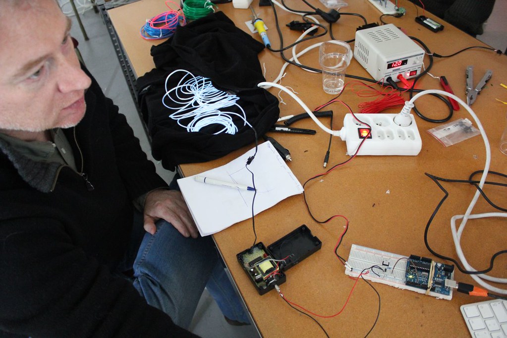 Code, Arts & Crafts 6 Special El wires (+Arduino) and com… Flickr