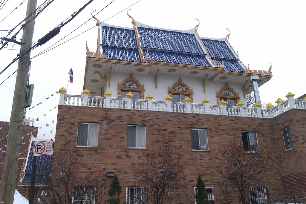 Wat Buddha Thai Thavorn Vanaram jlarsen2006 Flickr