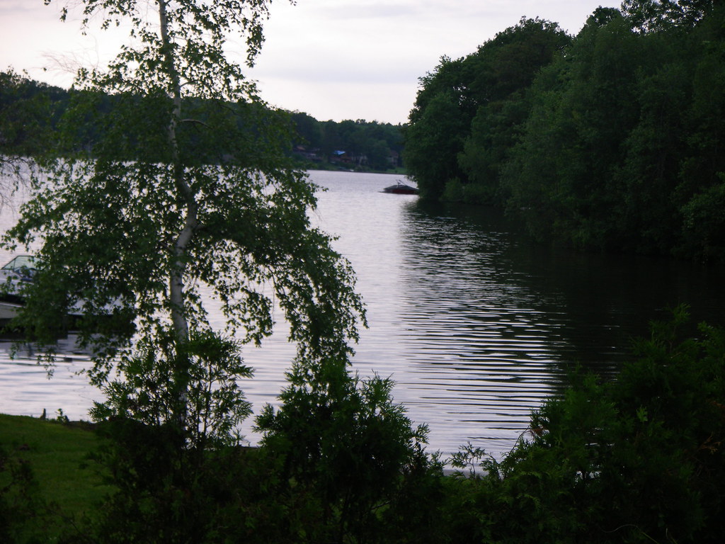 IMGP5222 Cedar Lake Wolcott Ct View from Wolcott rd close … Flickr