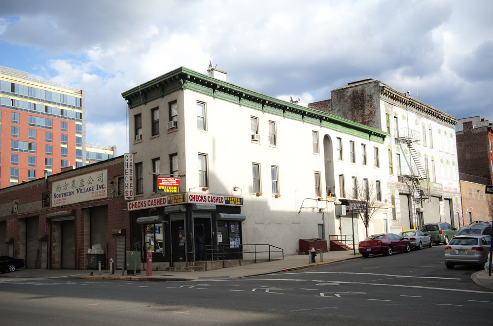 Fort Greene Brooklyn__001.jpg Corner of Flushing Avenue an… Flickr