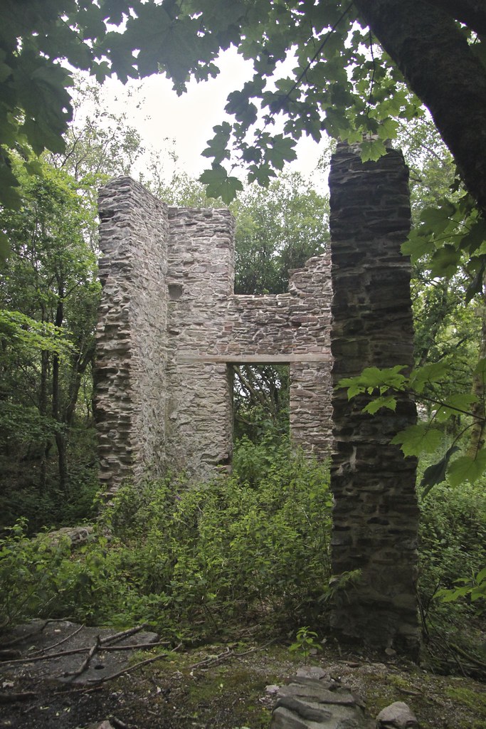 Harrowbarrow. Prince of Wales mine. Whim engine house. Flickr