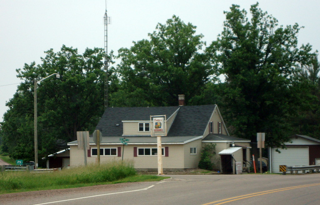 Dottie's Country Pub Granton, WI. Mark Flickr