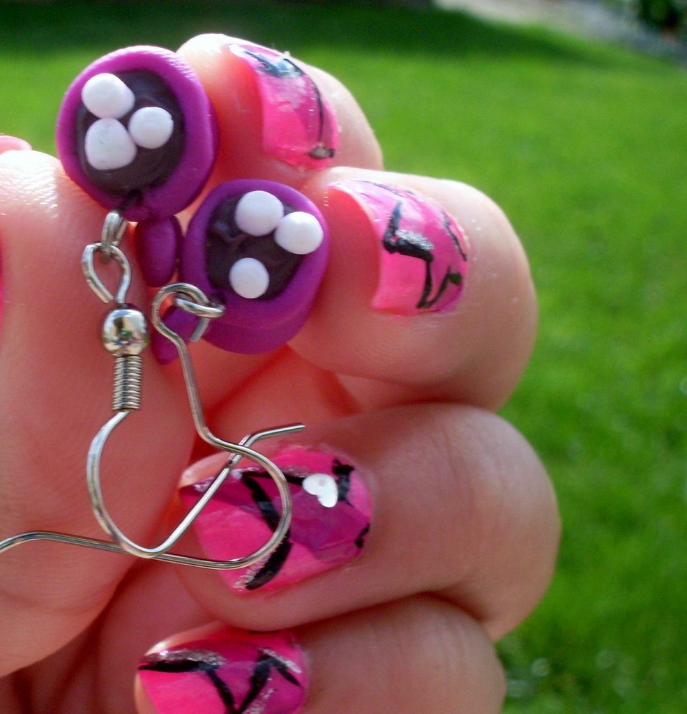 Hot chocolate earrings These are some hot chocolate with m… Flickr