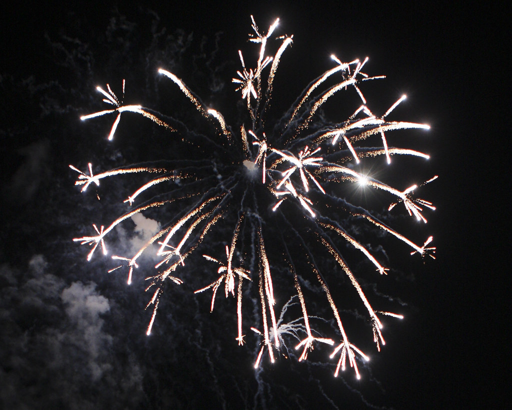 1107 Warren Fireworks_10 4th of July celebration in Warren… Flickr