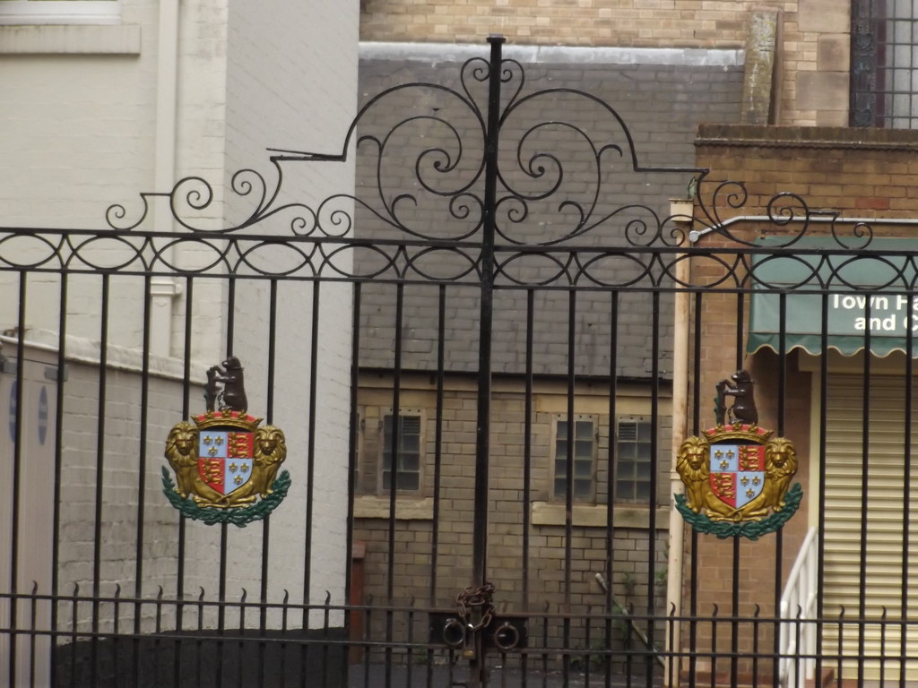 Walsall Council House Lichfield Street, Walsall gates … Flickr