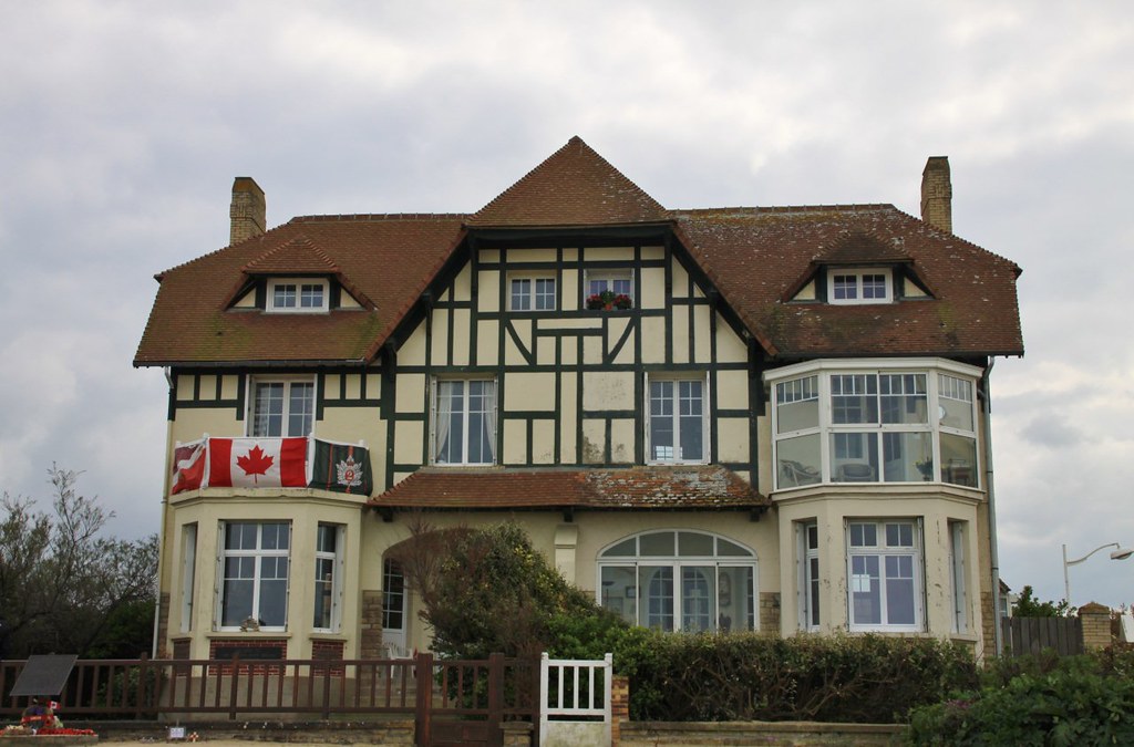 The house on Juno beach that withstood the bombardment sti… Flickr