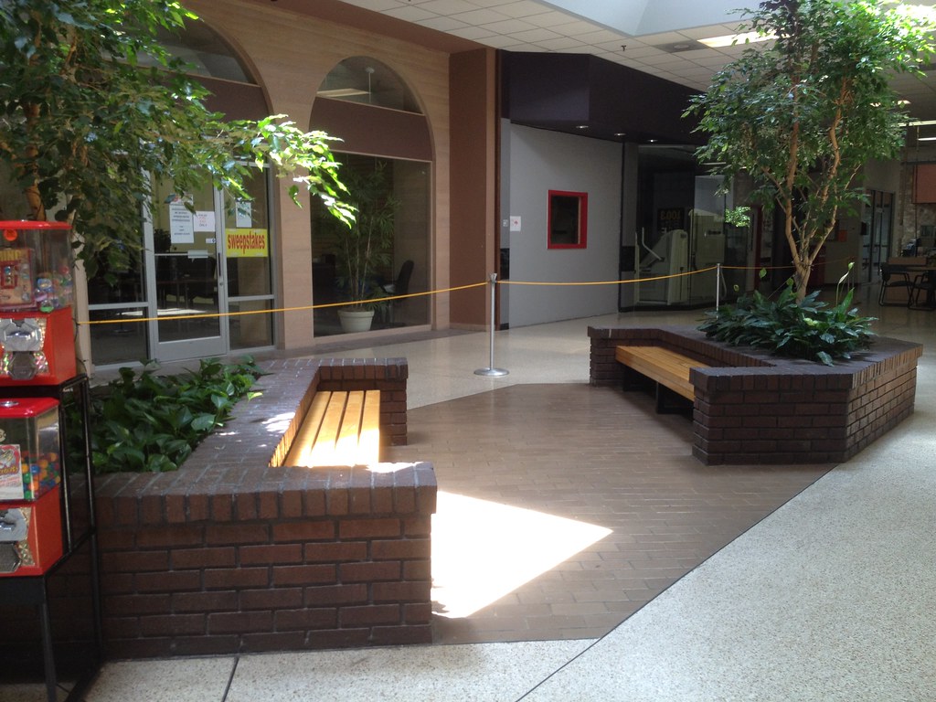 Eden Mall Eden, NC Mike Kalasnik Flickr