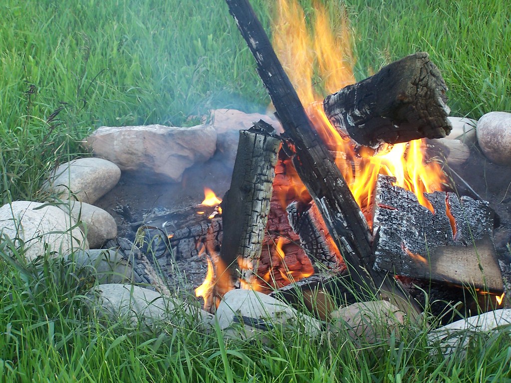 Campfire (2) Wolf Mountain Lodge Flickr