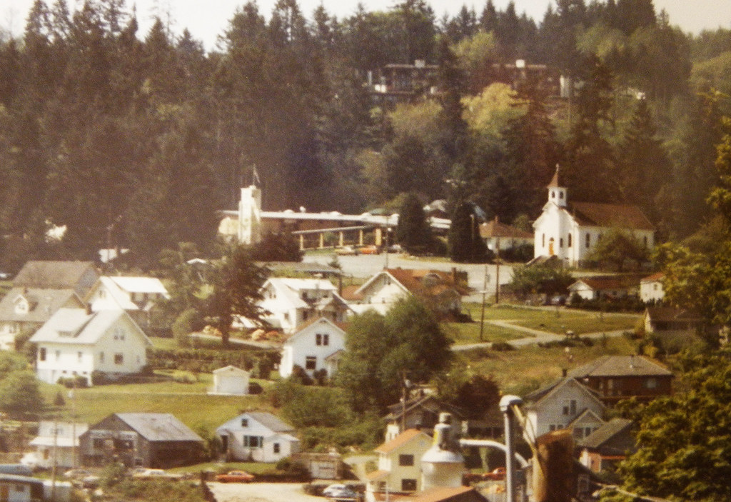 Beautiful church on the hill The first settlers of Gig Har… Flickr
