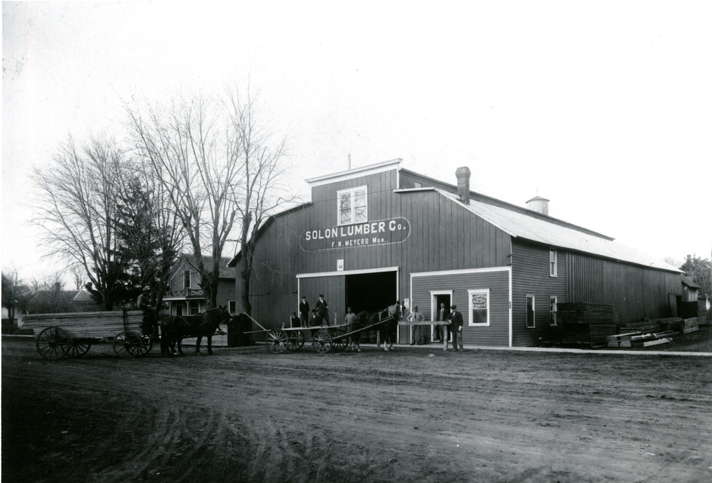 Cities Solon, Iowa Solon Lumber Company sold materials f… Flickr