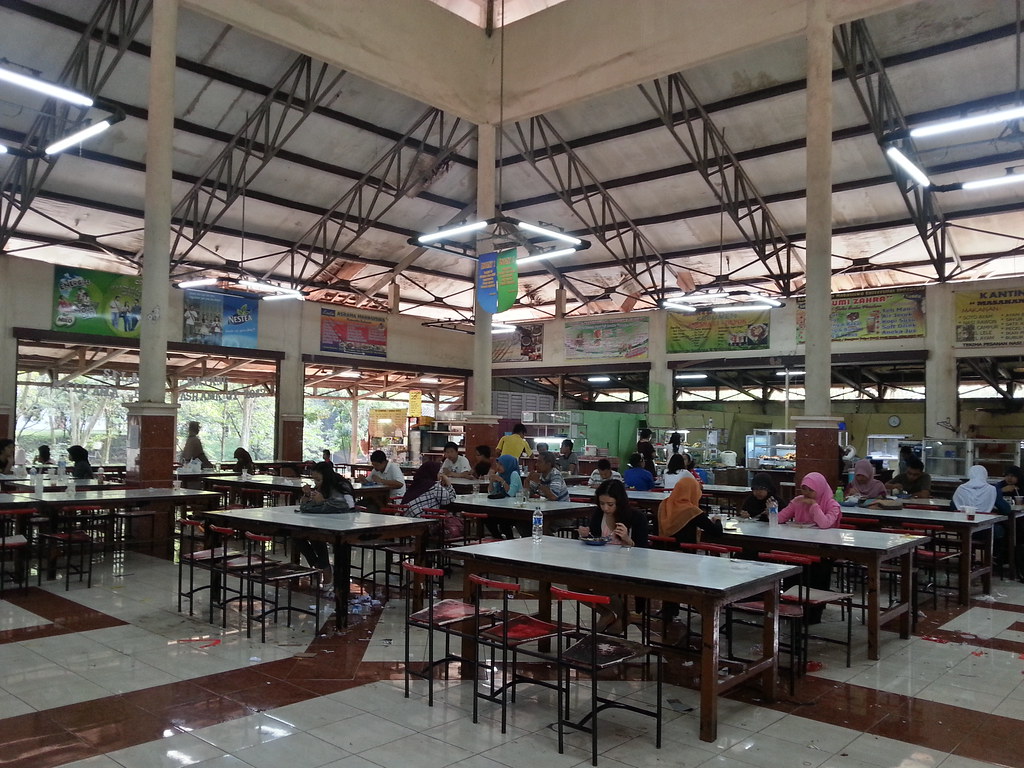Student Dormitory Canteen the canteen inside Asrama UI (Do… Flickr