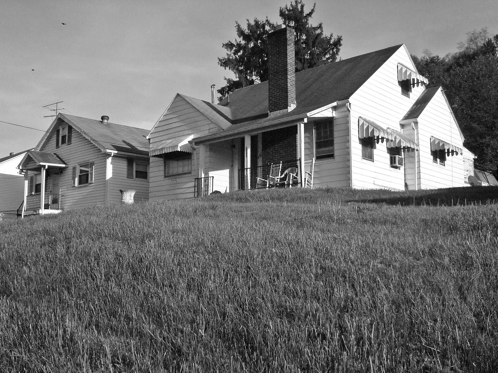 houses, huntington, wv elsewhere, the houses are more mode… Flickr