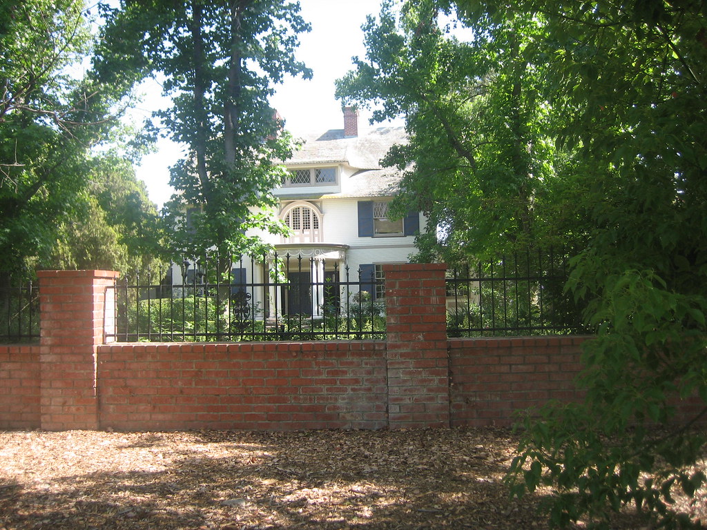 Historic Homes 2490 Prince Albert Drive, Riverside, CA 925… Flickr