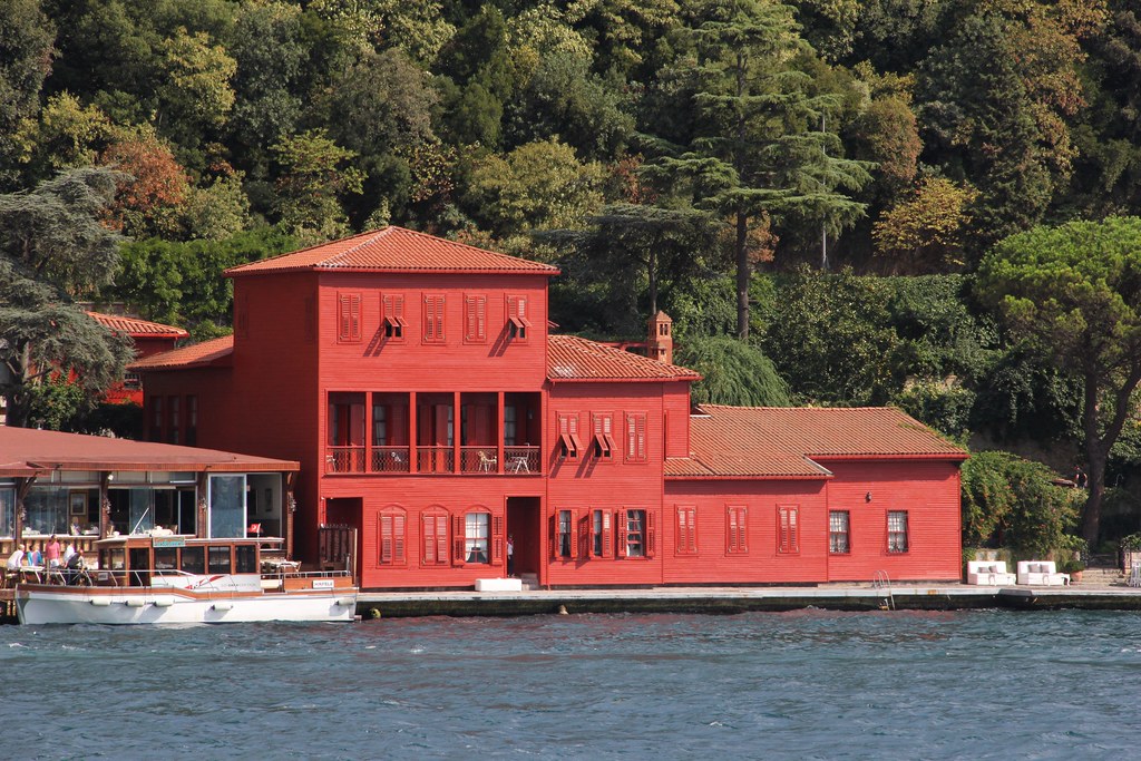 A Waterfront House, Bosphorus, Istanbul Atila Yumusakkaya Flickr
