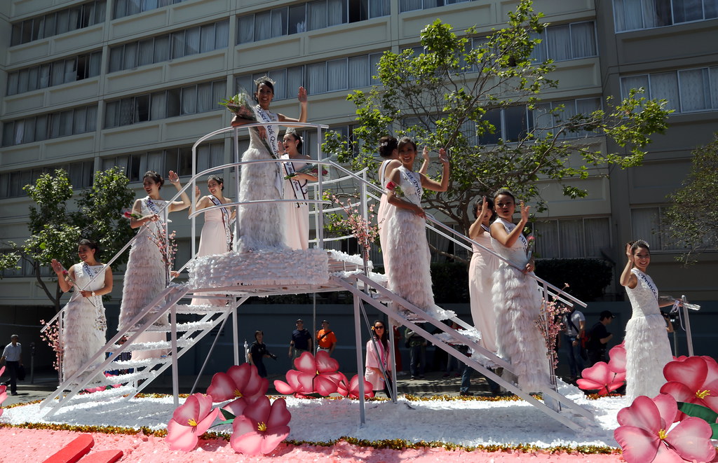 2013 Cherry Blossom Festival Queen and her Court; 2013 Nis… Flickr