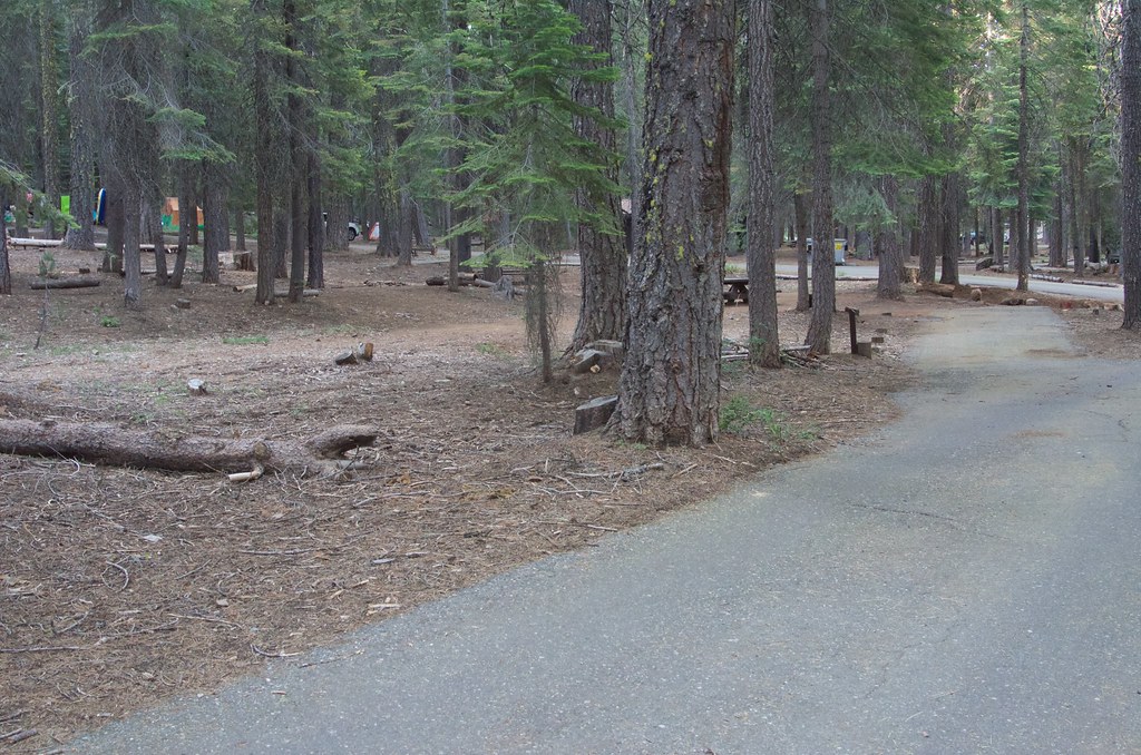 Little Grass Valley Reservoir Campground DonnyPauling Flickr