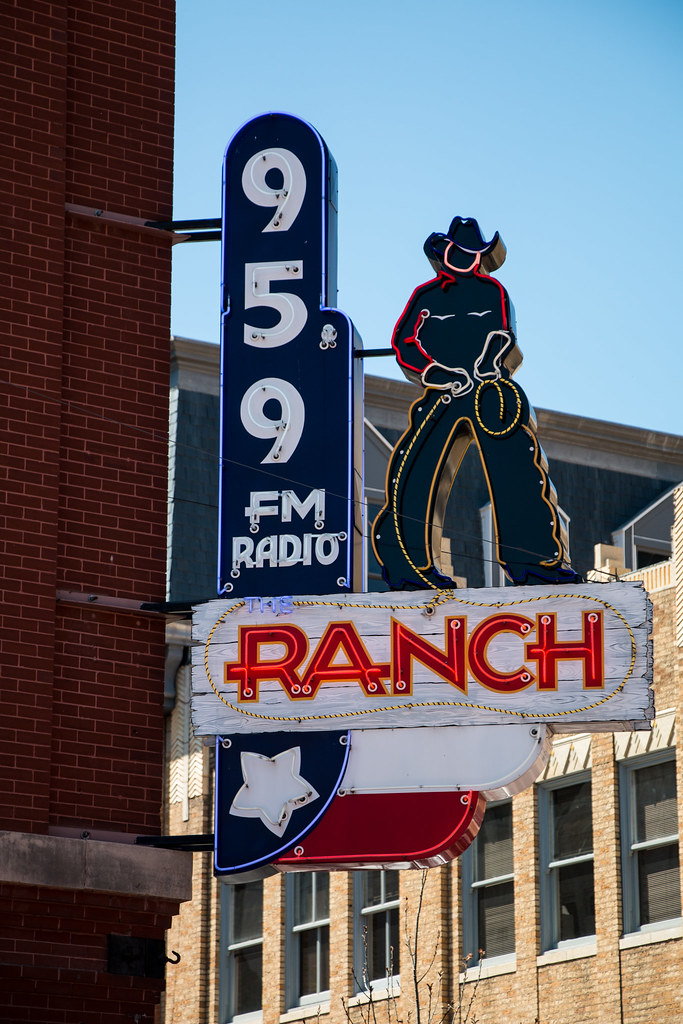 Radio Station Sign Fort Worth, TX Don Beene Flickr