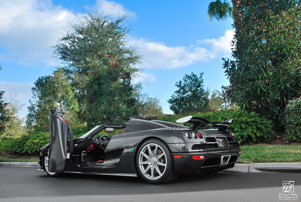Fast & Furious Koenigsegg CCXR 1 of 2 getting ready to be … Flickr