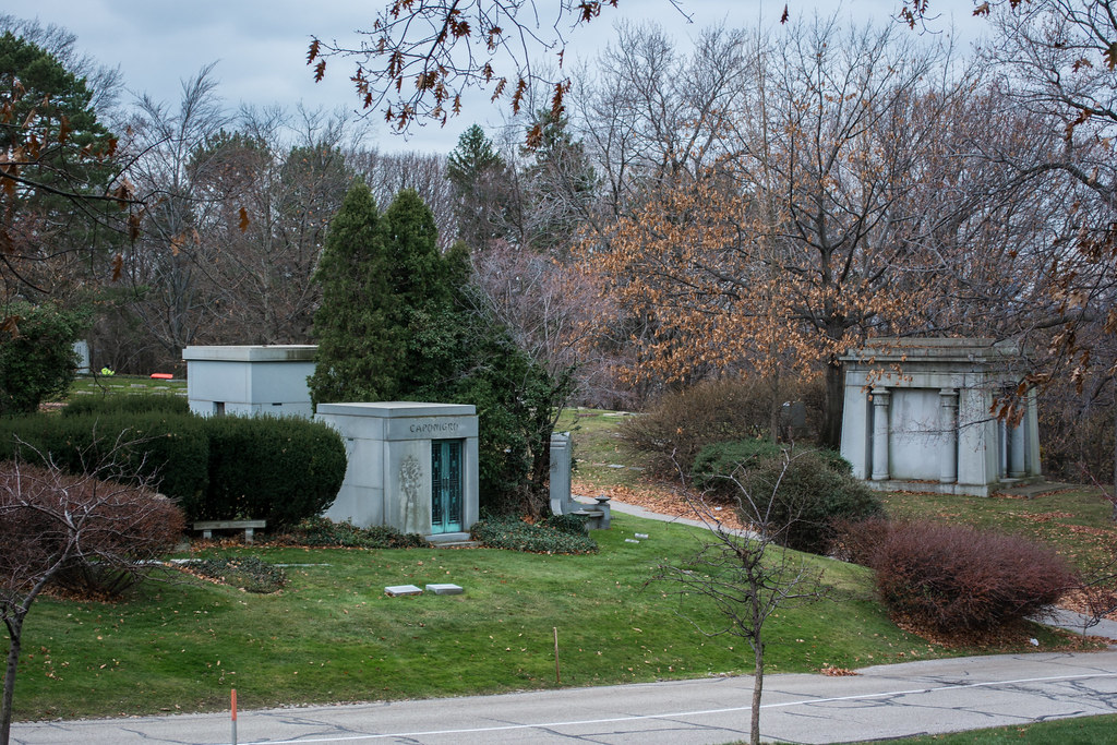 Section 10 Lake View Cemetery 20141126 Tim Evanson Flickr