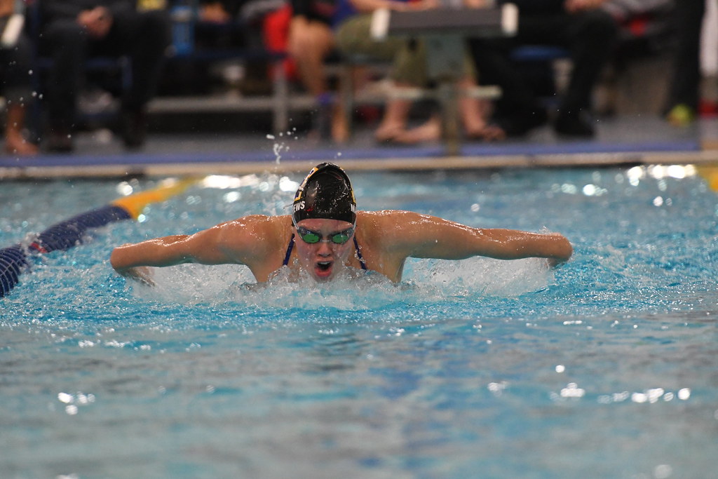 Day 2 of Nanooks Women's swim team taking on Drury college… Flickr