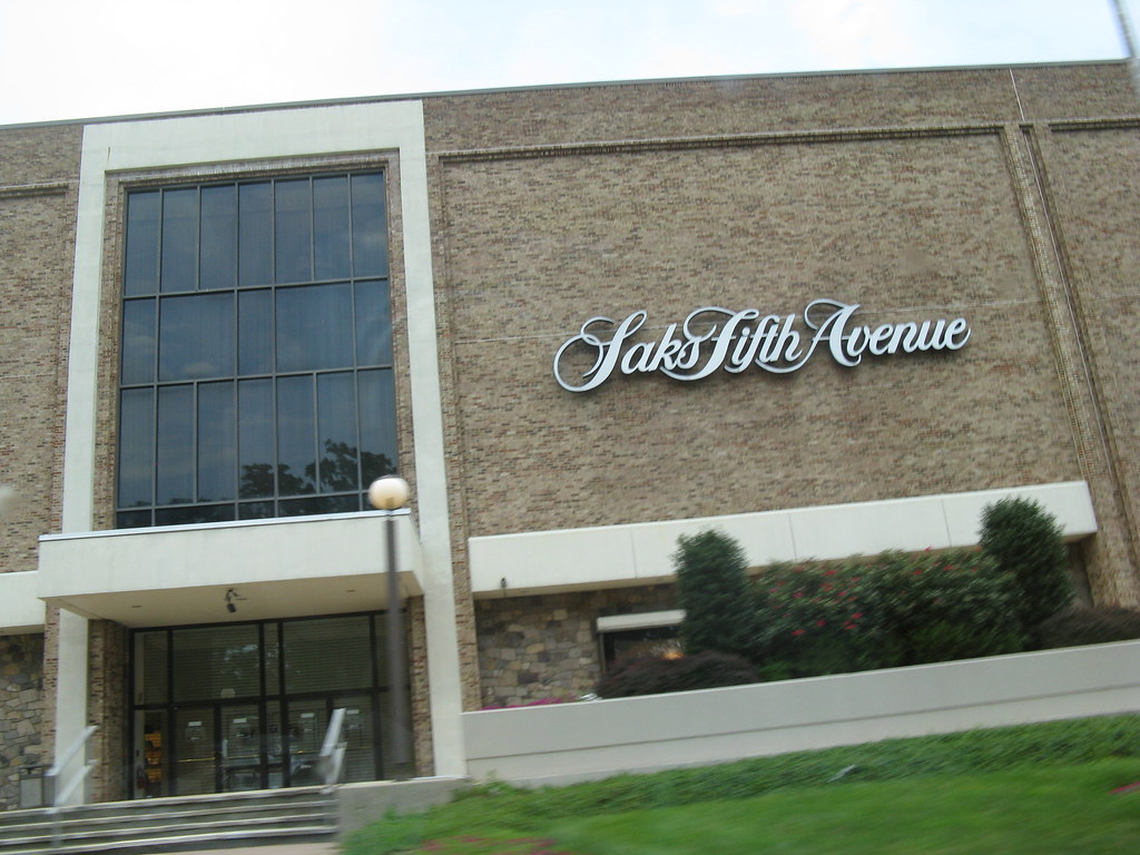 Saks Fifth Avenue Philadelphia, PA Phillip Flickr