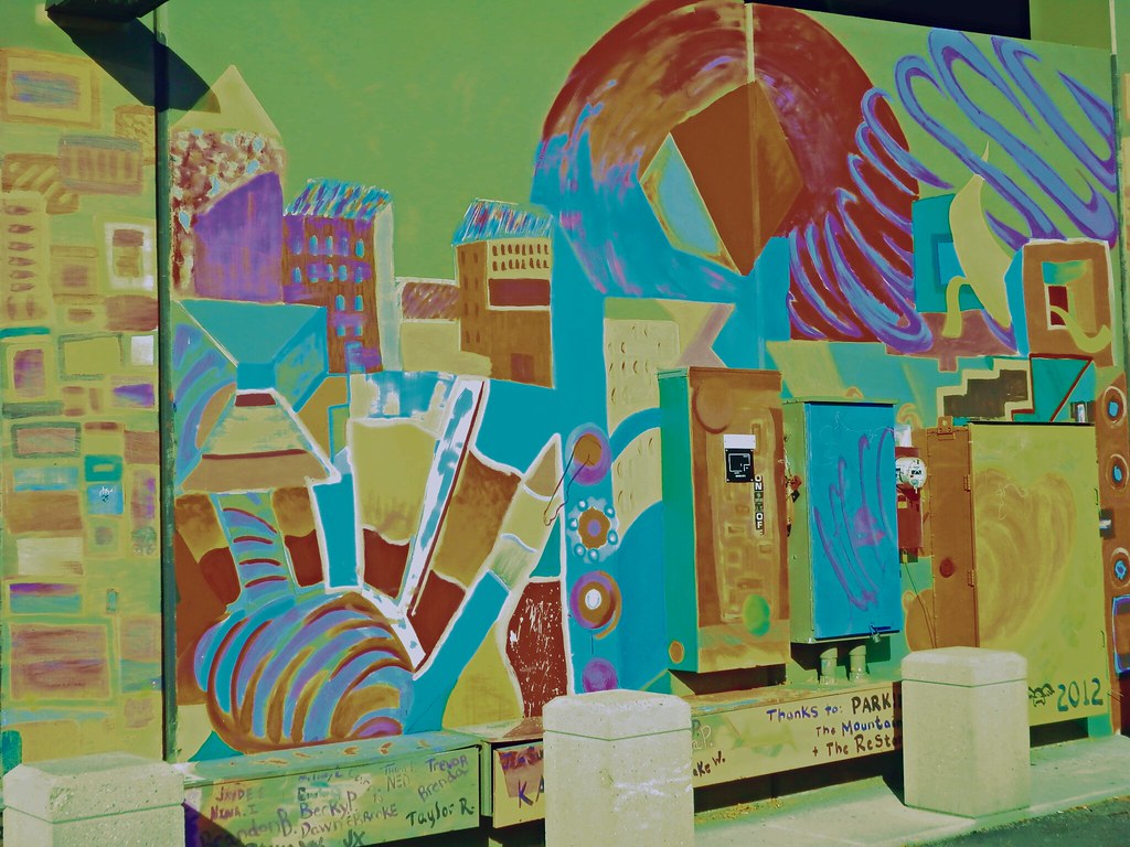 Back Alley Part 2 a photo on Flickriver