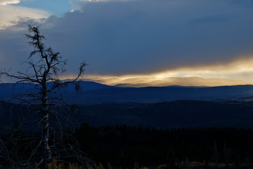 Evening Shower in the Mountains Evening Shower in the Moun… Flickr