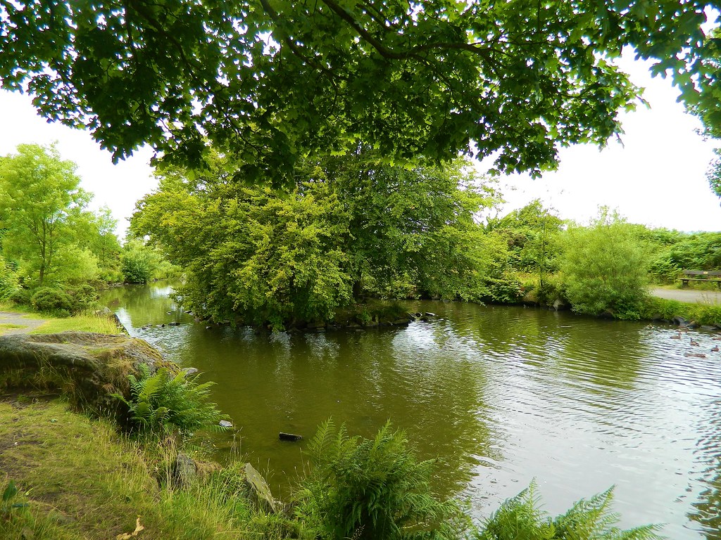 Ilkley Tarn Flickr
