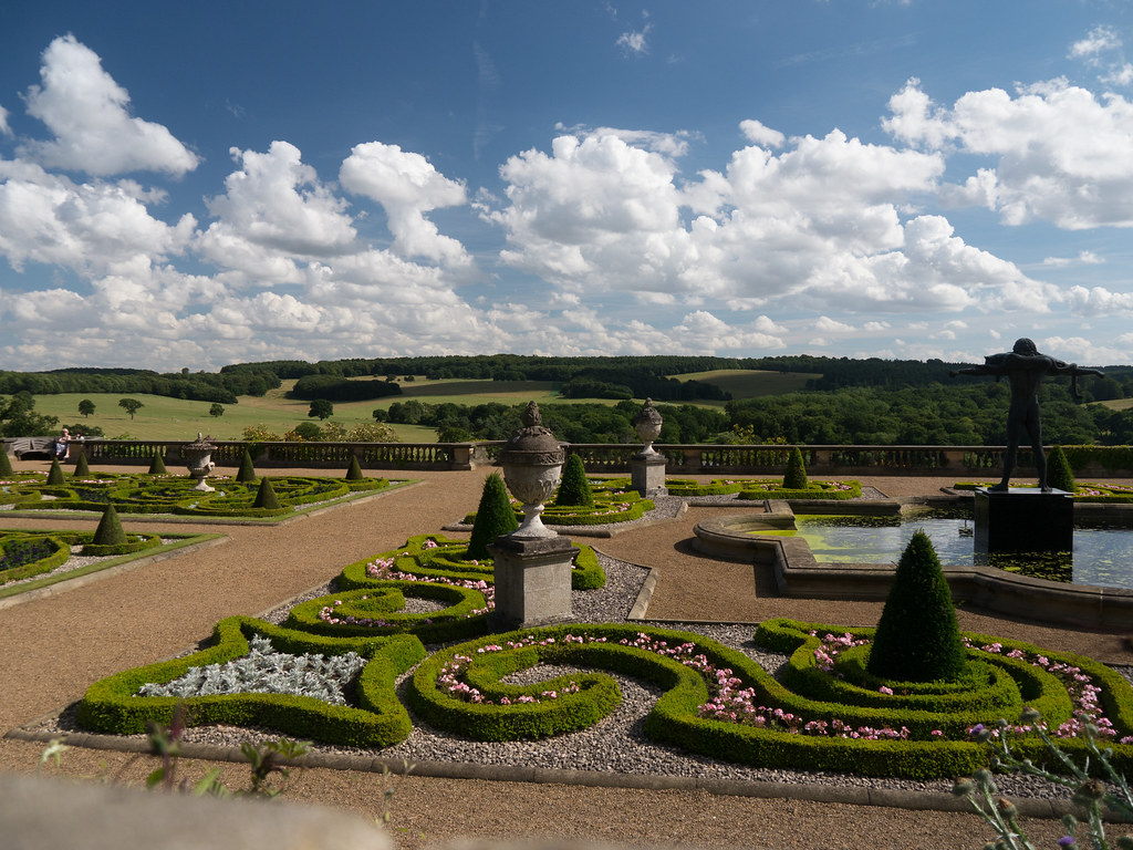 Formal garden (Harewood) hbw_pics Flickr