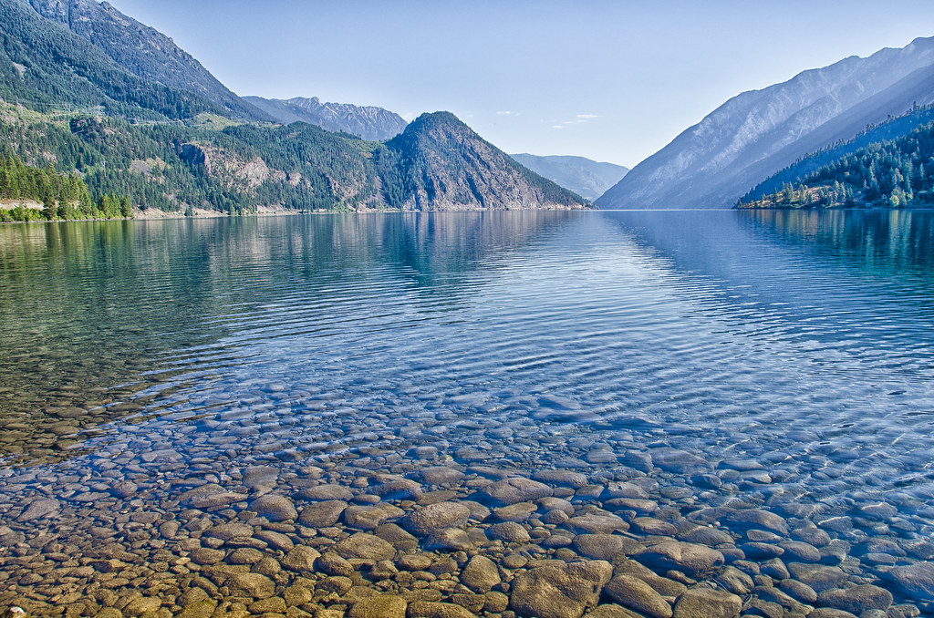 Anderson lake Anderson lake, D'arcy B.C. Canada. jfollis1 Flickr