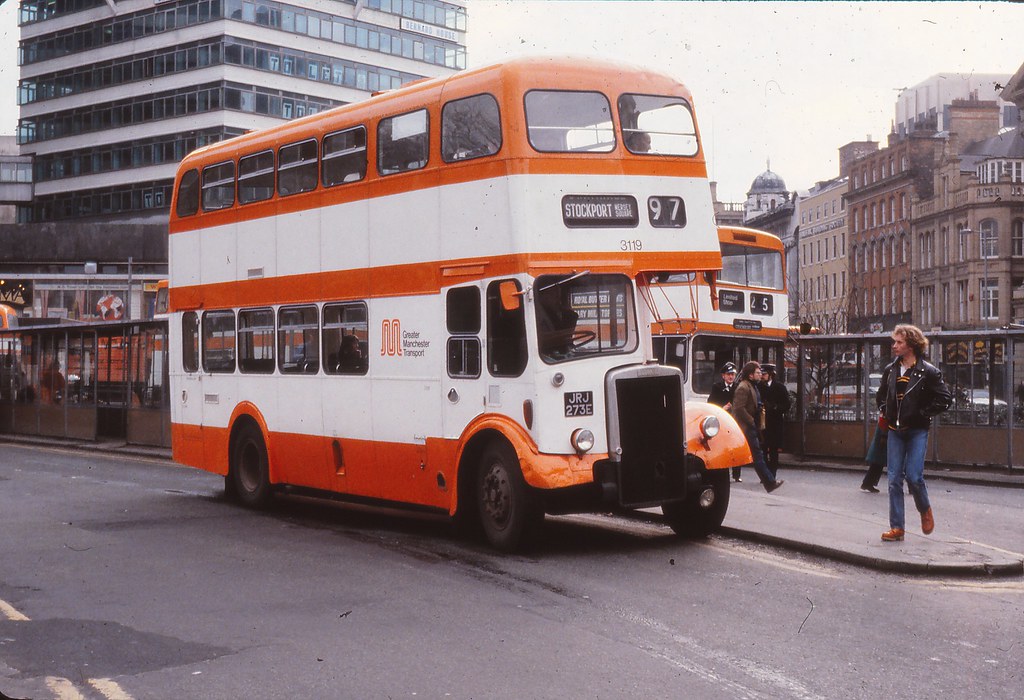 BS1601 JRJ273E PICCADILLY GARDENS BUS STATION MANCHESTER T… Flickr