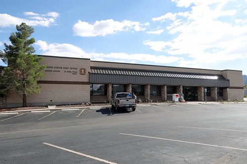 El Paso, TX Sunrise Station post office El Paso County. P… Flickr