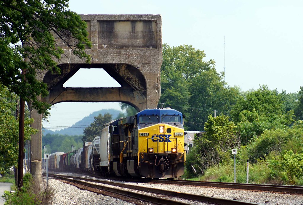 Q201 At Lebanon Jct. Kentucky Q201 at Lebanon Junction KY.… Flickr
