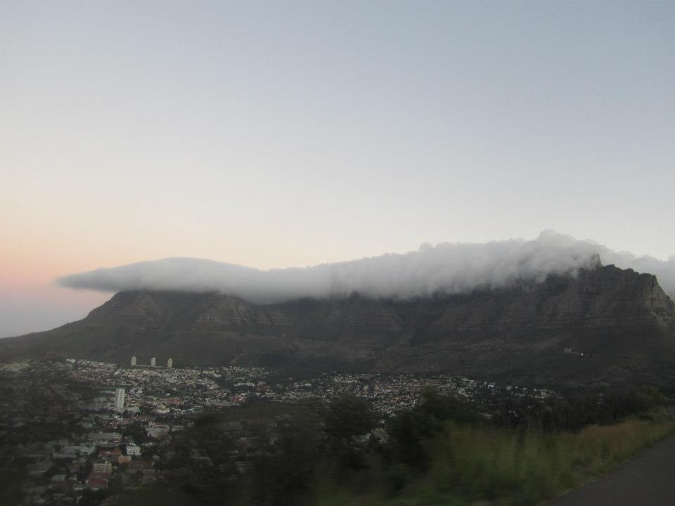 Table cloth over Table Mountain The sight of the table clo… Flickr