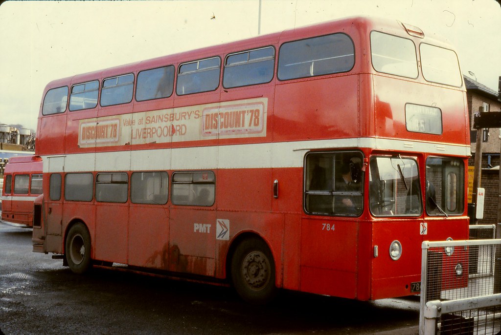 BS1535 784EVT NEWCASTLE UNDER LYME BUS STATION TUE 27.03.1… Flickr