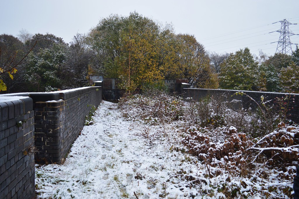 Crigglestone Viaduct Snow davehell Flickr