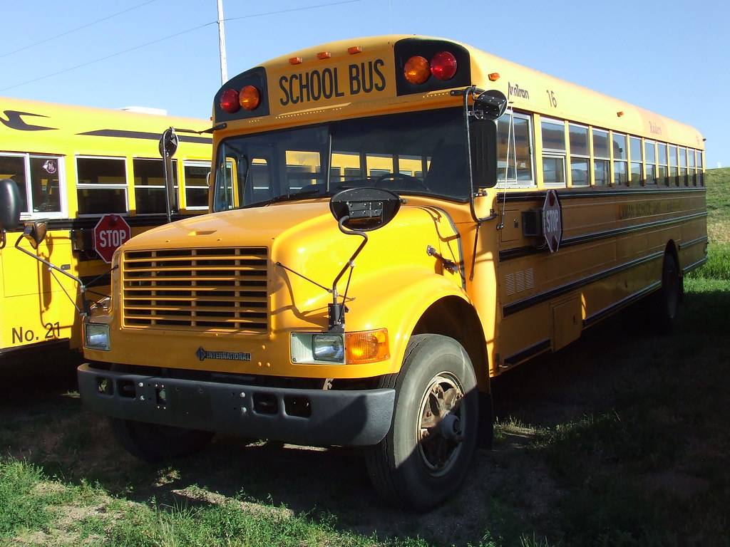 DSCF1707 Lyman School District 421 16 1990s AmTran Inte… Flickr