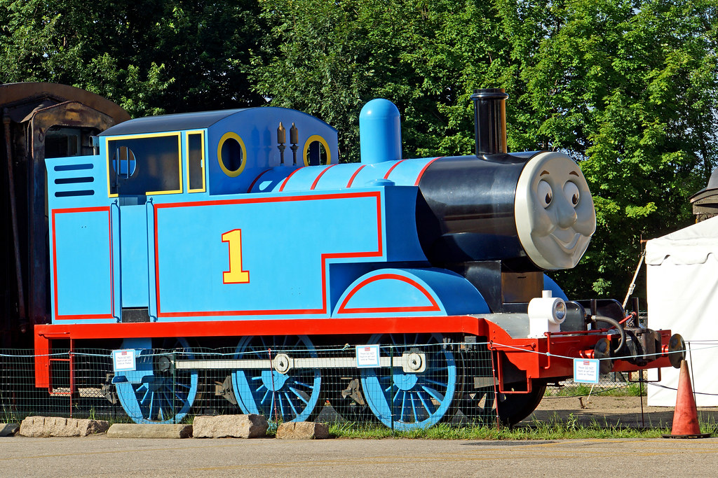 DSC03721 - Thomas the Tank Engine | PLEASE,invitations or se… | Flickr