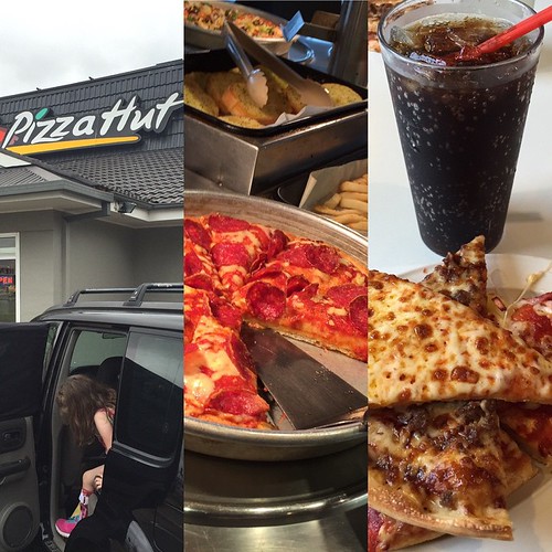 Pizza Hut restaurant with all you can eat Works for lunch.… Flickr