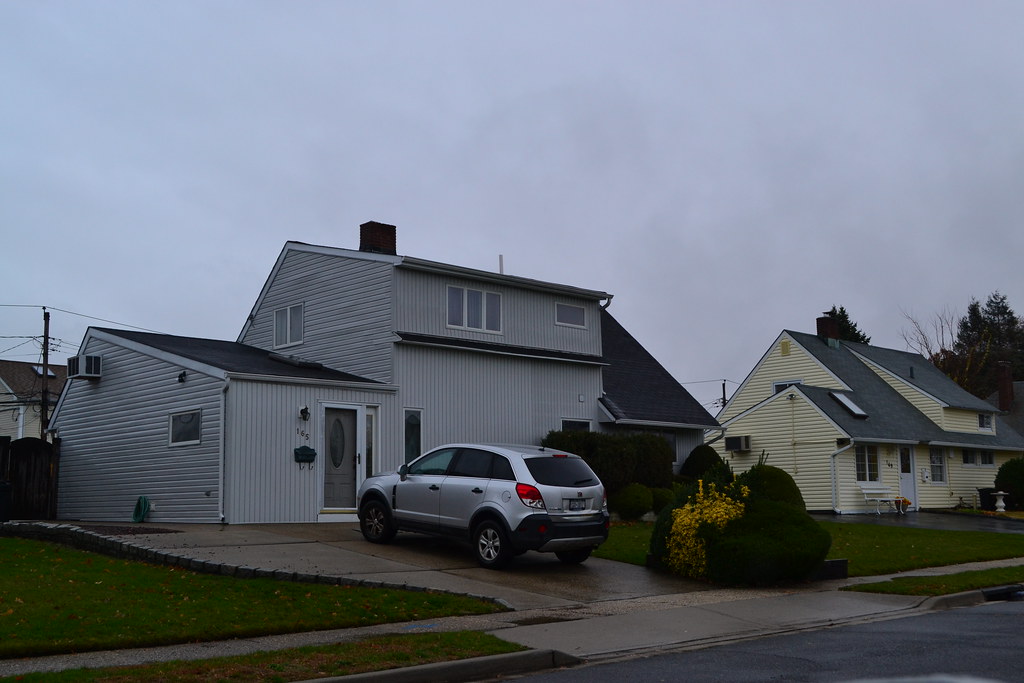 Levittown Homes, Long Island, NY Todd Jacobson Flickr