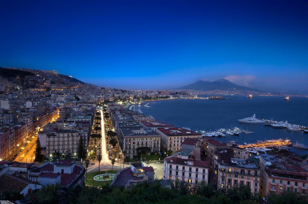 Napul'è... Golfo di Napoli. Salvatore Brontolone Flickr