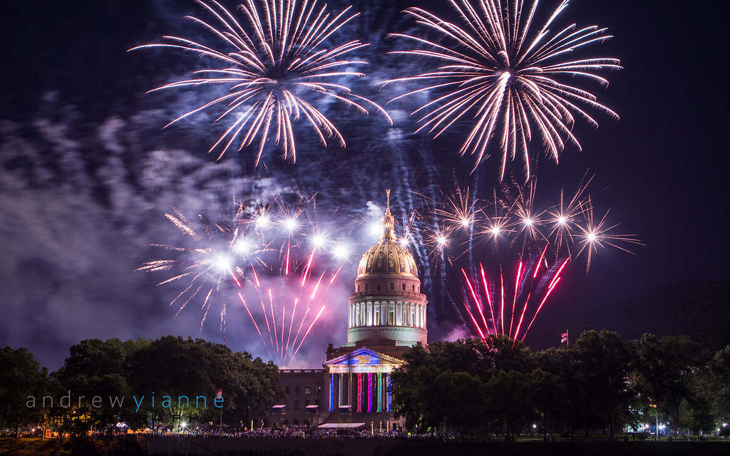 IMG_7988 West Virginia's 150th birthday fireworks Andrew Yianne