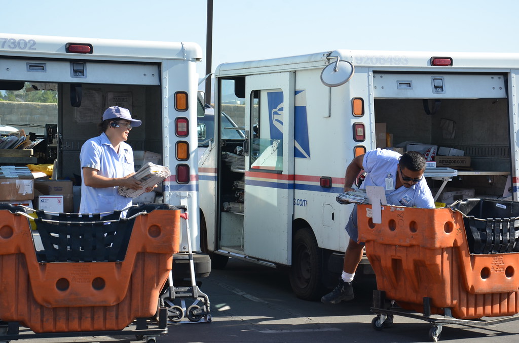 UNITED STATES POSTAL SERVICE (USPS) LETTER CARRIERS Flickr