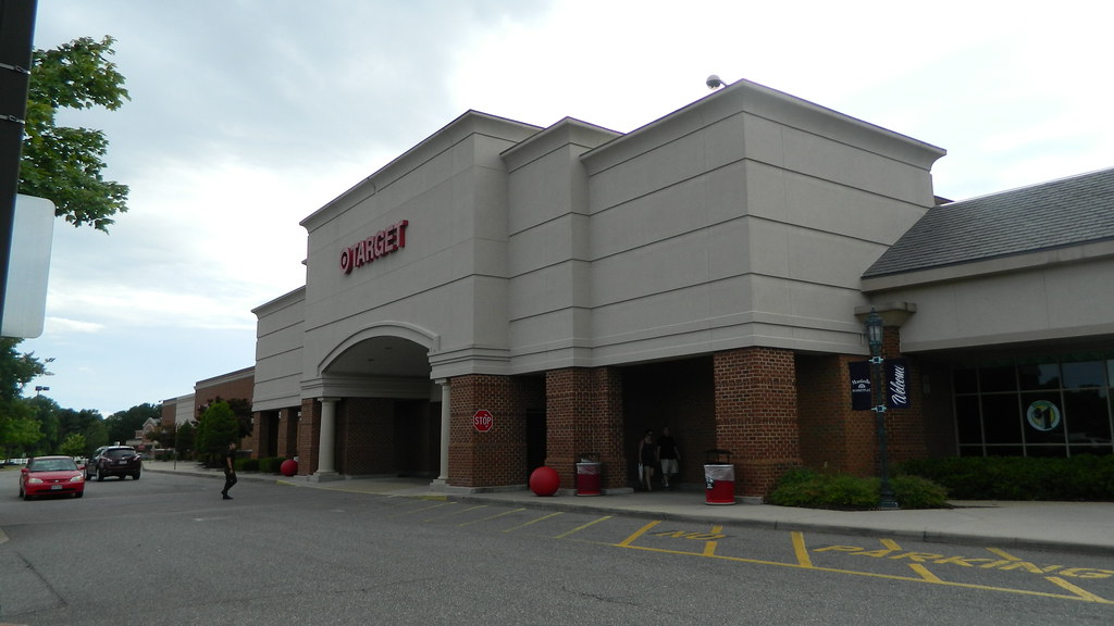 Target Target 1161 (123,131 square feet) 4630 Monticello … Flickr