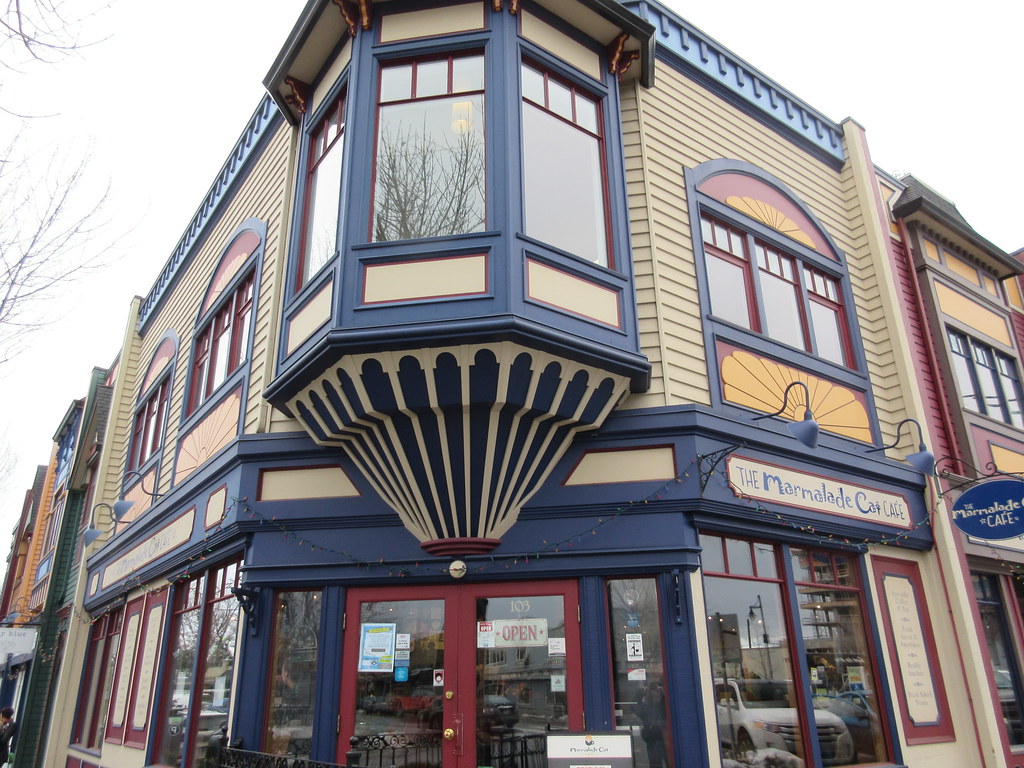 Marmalade Cat Cafe In South Pandosy trilliumgirl Flickr