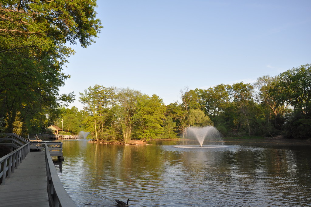 Victor Crowell (Willow) Park 2015 Vicroe Crowell (Willow)… Flickr