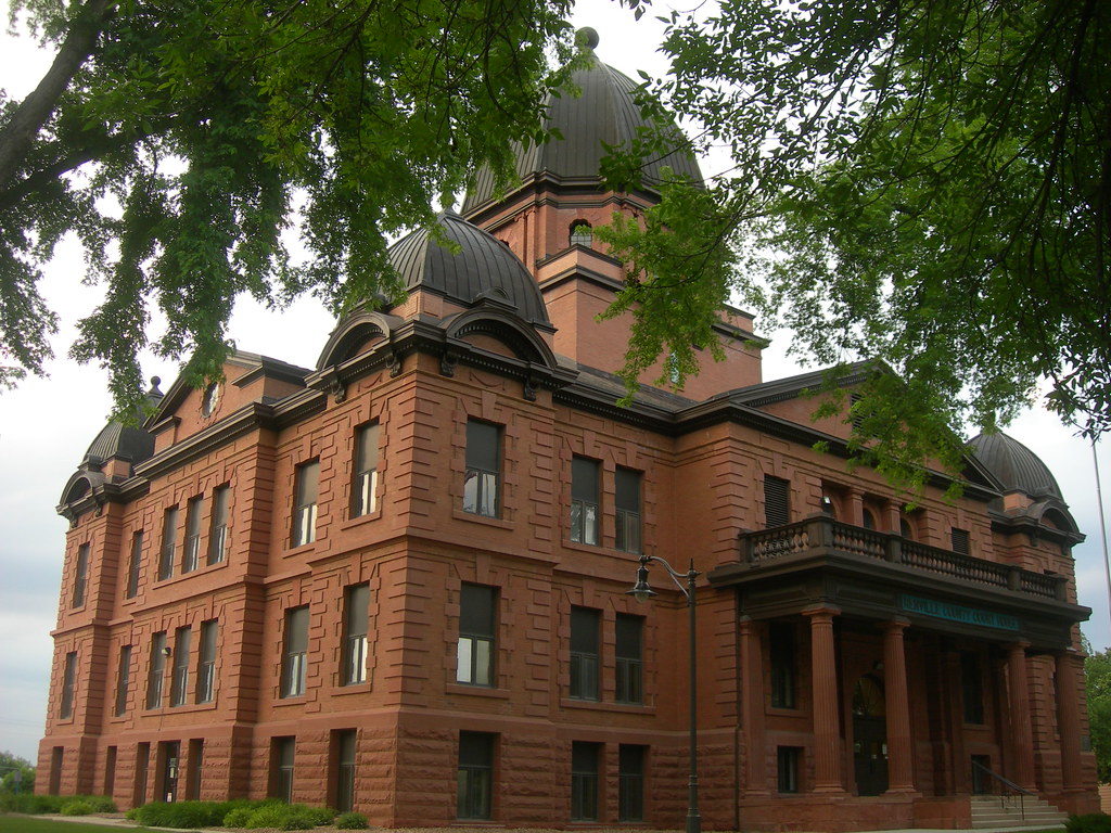 Renville County Courthouse Olivia, Minnesota Designed by F… Flickr