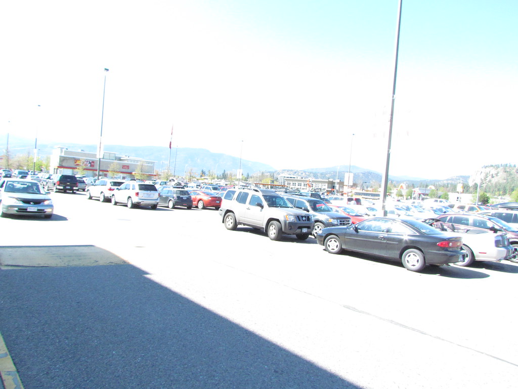 IMG_6076 Orchard Park Mall A&W and McDonald’s on Hwy 97 … Flickr