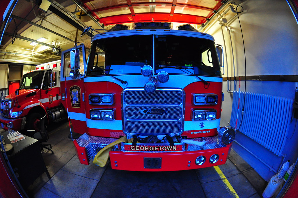 DCFD Engine 5 | 2003 Pierce Dash | Triborough | Flickr